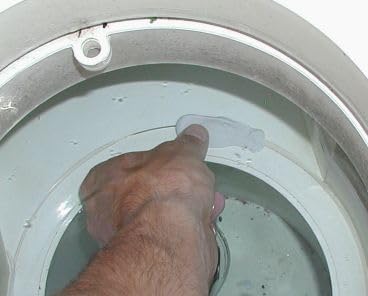 Swimming Pool Leak Detection & Repair Kit - Leak Dye Syringe and 8oz R