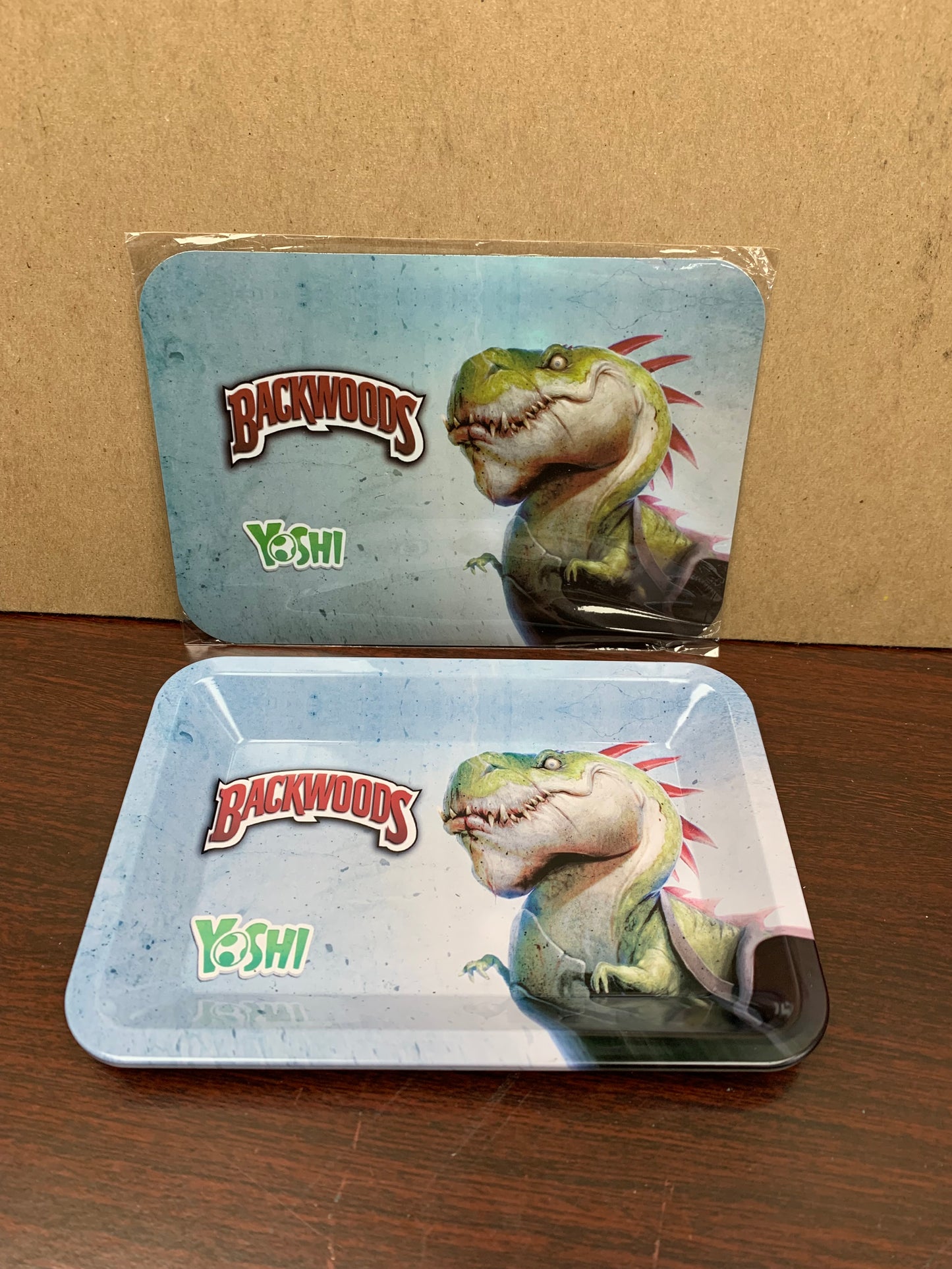 Small Size Rolling Trays with Magnetic Cover