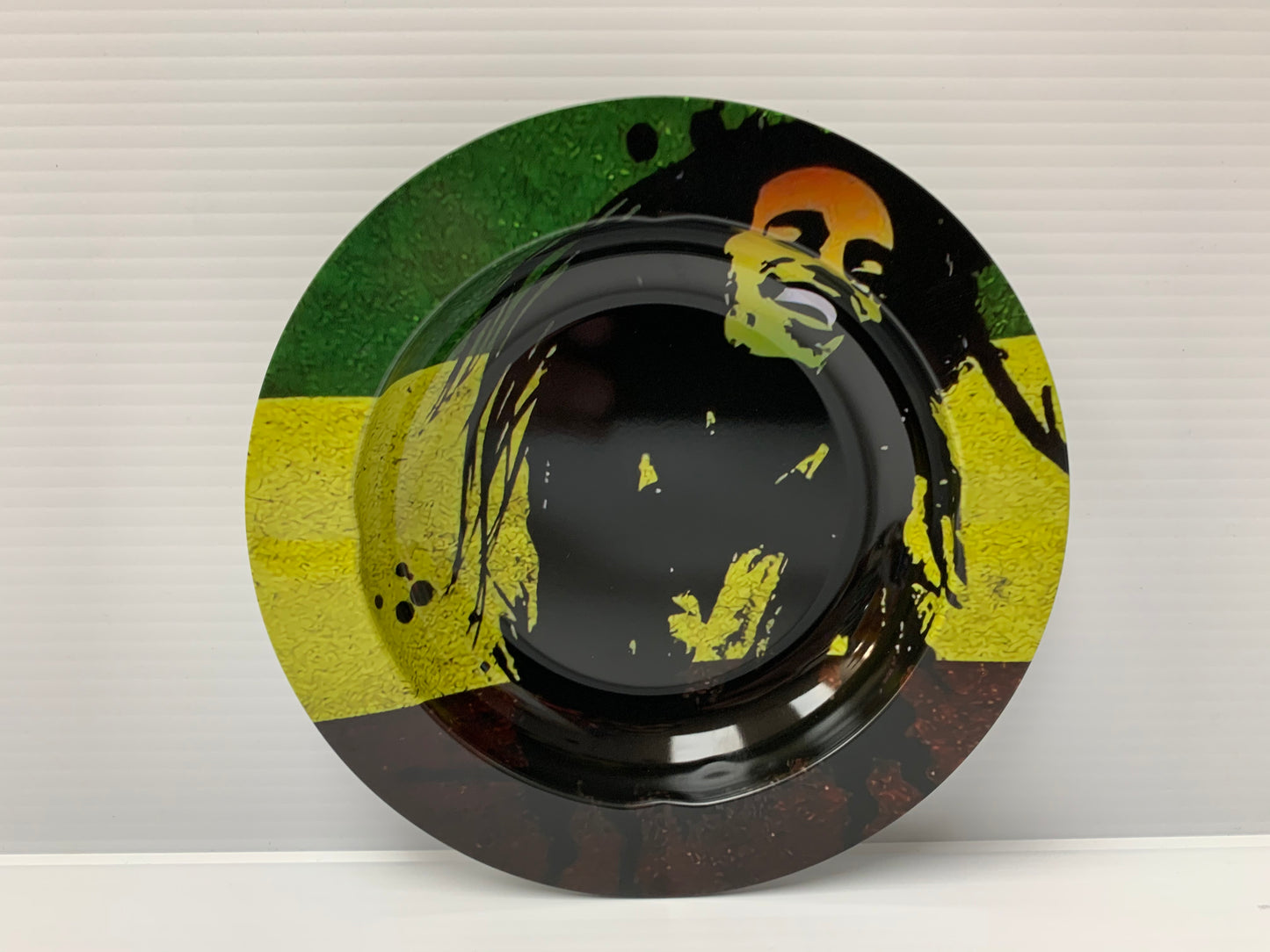 Metal Round Ash Trays