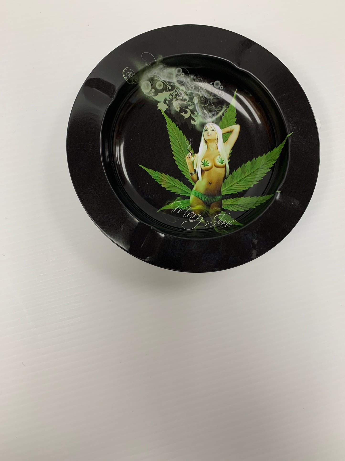 Metal Round Ash Trays